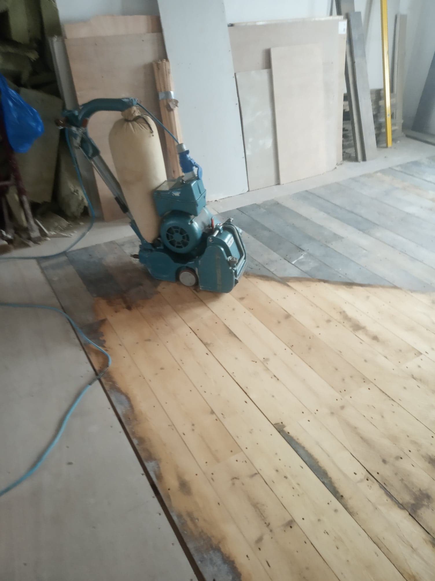 professional-floor-sander-hire-hastings-east-sussex