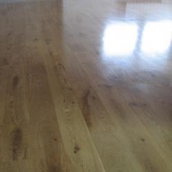 solid_wood_flooring__131694047